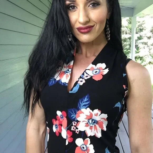 New SLEEVELESS TOP WITH A FLOWER PRINT black - Picture 2 of 7